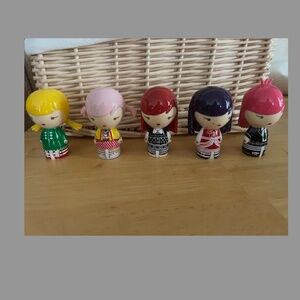 WICKED Style/Set of 5 Gwen Stefani Harajuku Lovers Fragrance Toppers
